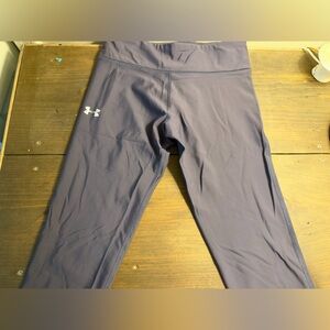 Under Armour Charcoal Leggings capri